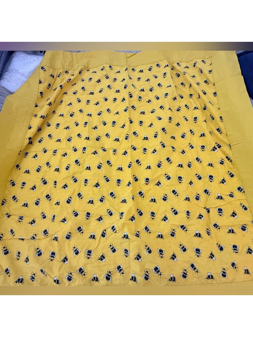 BUZZ DEPT 56 SQUARE LINEN CLOTH TABLECLOTH BUMBLE HONEY BEE MUSTARD YELLOW 53X53